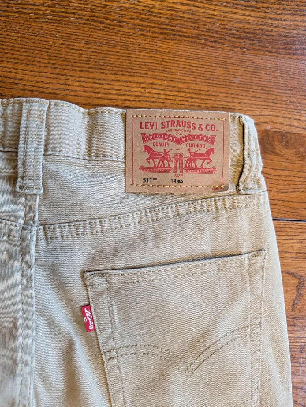 Levi's 511 Boys Khaki Skinny Pants – Size 14 Regular